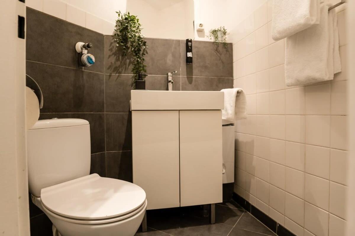Industrial Loft In Berlin Mitte Apartment Екстериор снимка