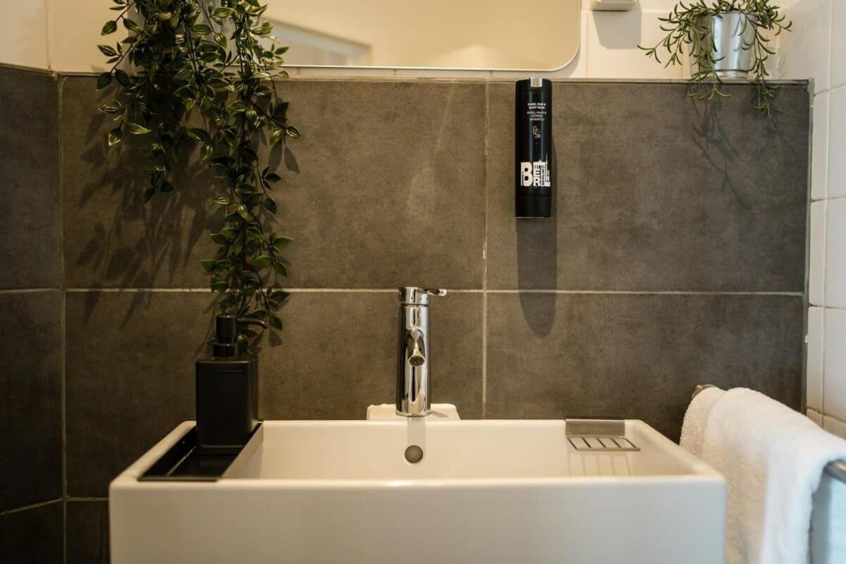 Industrial Loft In Berlin Mitte Apartment Екстериор снимка